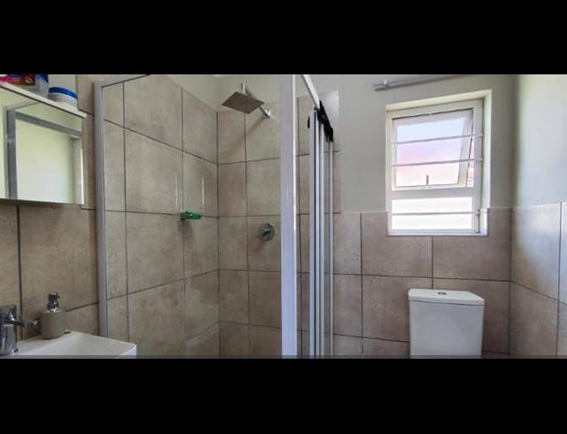 2 BEDROOM HOUSE FOR SALE IN PARKDENE